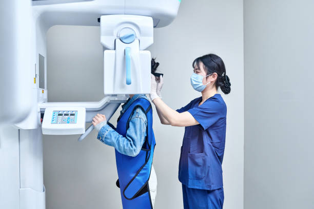 Best Emergency Dentist for Knocked-Out Tooth in Carrollton, IL